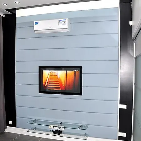 150 Metres To Ploscha Rynok *