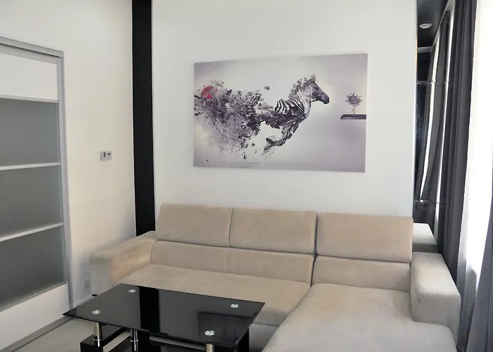 Apartamento 150 Metres To Ploscha Rynok